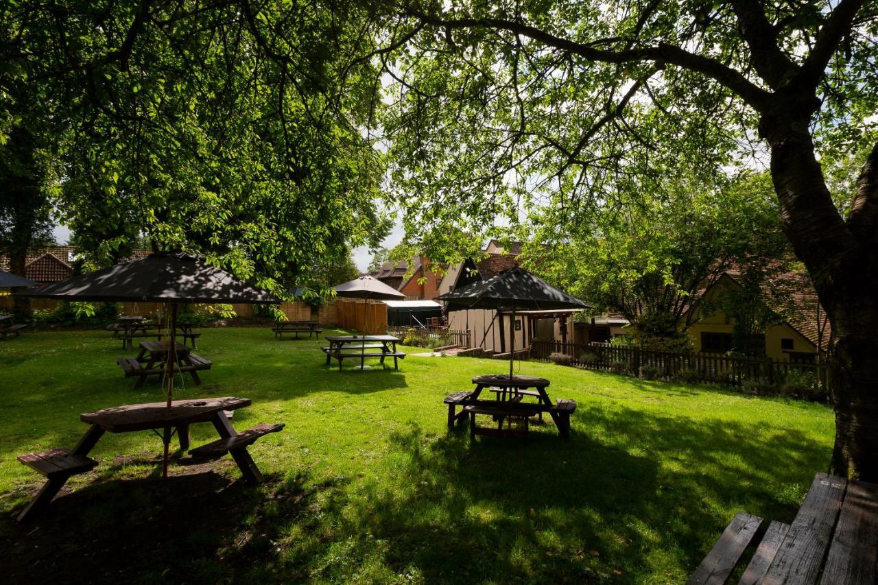 The Poacher Inn Hook  Zewnętrze zdjęcie
